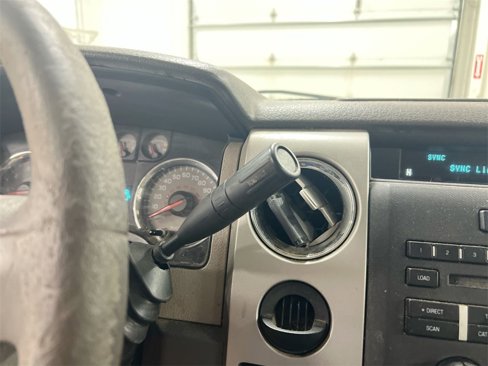 Used 2010 Ford F150 XLT image 15