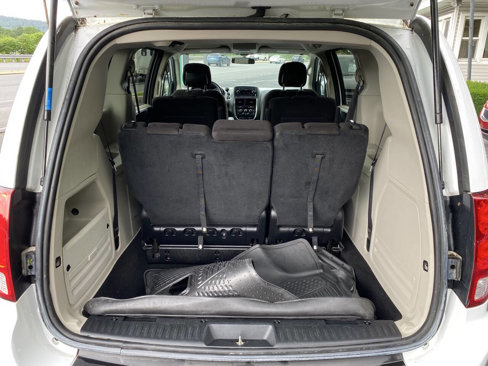 Used 2014 Dodge Grand Caravan SE w/ Quick Order Package 29E SE image 16