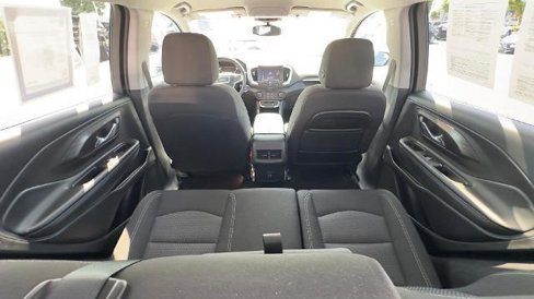Used 2024 GMC Terrain SLE image 71