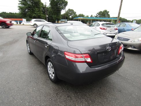 Used 2010 Toyota Camry image 6