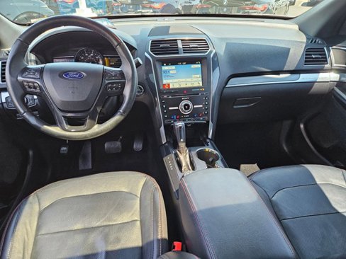 Used 2018 Ford Explorer Sport w/ Equipment Group 401A image 17