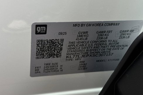 New 2025 Chevrolet Trax RS w/ Driver Confidence Package image 36