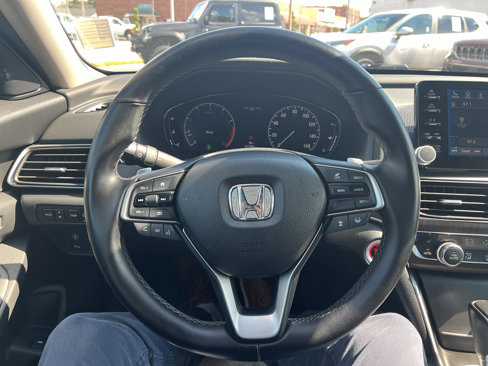 Used 2018 Honda Accord Touring image 26