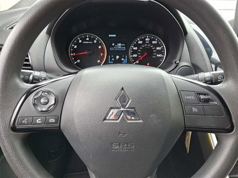 Used 2022 Mitsubishi Eclipse Cross LE image 16