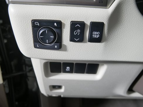 Used 2013 Lexus GX 460 image 26