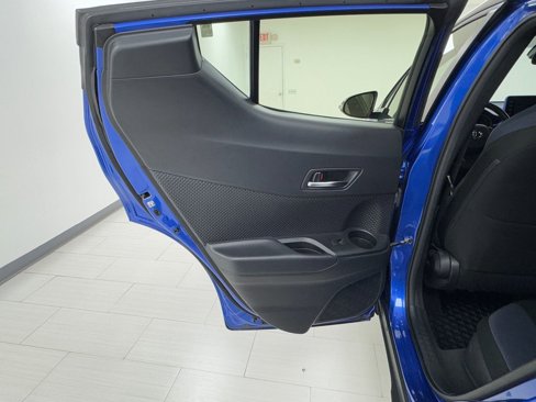 Used 2021 Toyota C-HR Nightshade image 11