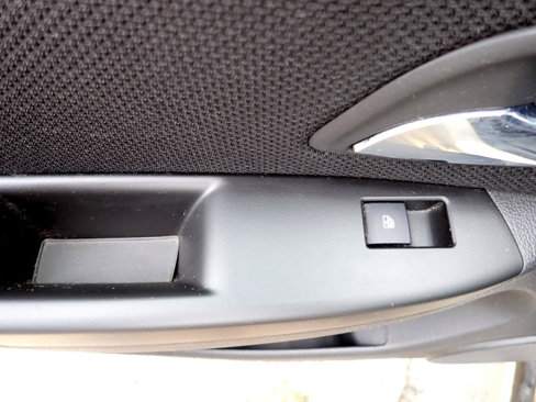 Used 2014 Chevrolet Cruze LT image 30