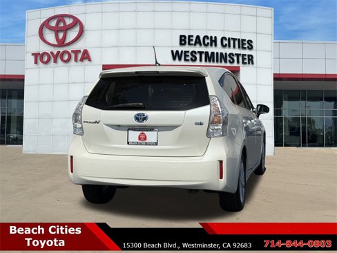 Used 2013 Toyota Prius V Five image 11