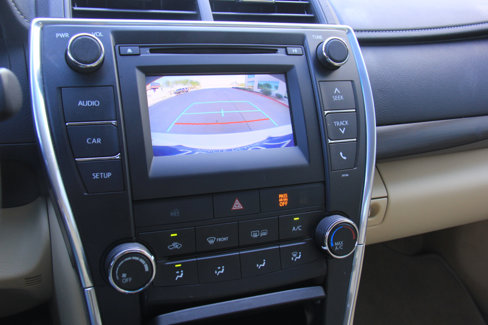 Used 2015 Toyota Camry LE image 17