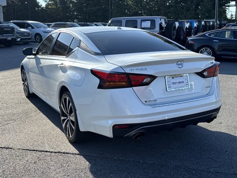 Used 2019 Nissan Altima 2.5 SR w/ SR Premium Package image 6