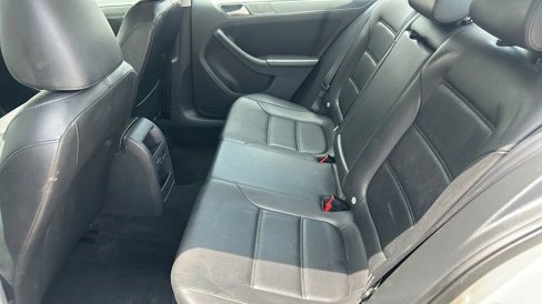 Used 2014 Volkswagen Jetta SE image 8