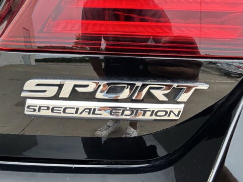 Used 2017 Honda Accord Sport Special Edition image 27