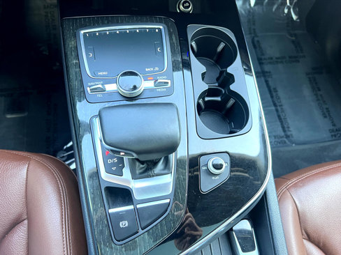 Used 2018 Audi Q7 3.0T Premium Plus w/ Premium Plus Package image 27