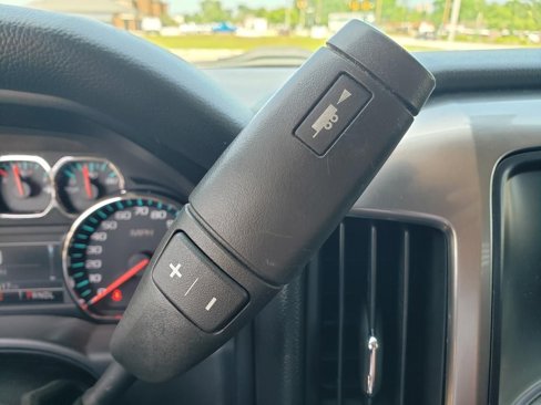 Used 2017 Chevrolet Silverado 1500 LT w/ All Star Edition image 33