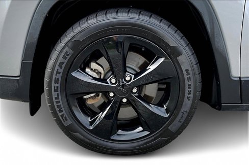 Certified 2020 Jeep Cherokee Latitude Plus image 28