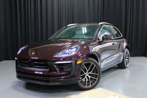 Used 2023 Porsche Macan S image 1