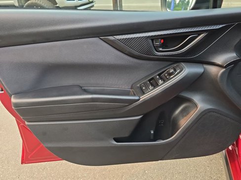 Used 2019 Subaru Crosstrek 2.0i Premium w/ Moonroof Package image 22