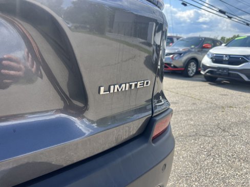 Certified 2019 Jeep Cherokee Limited image 13