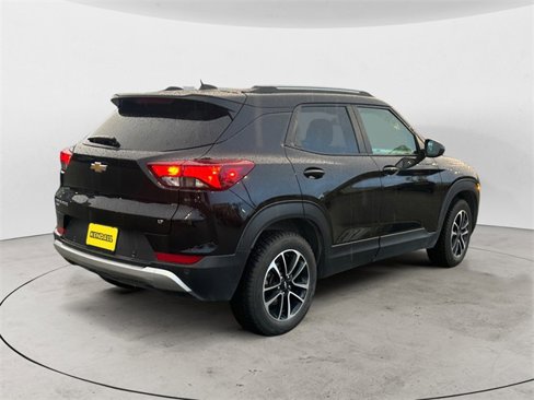 Used 2024 Chevrolet TrailBlazer LT w/ Convenience Package image 5