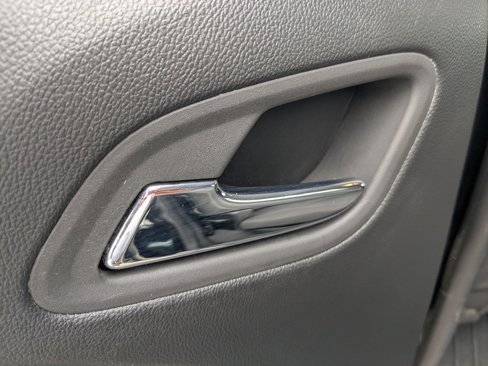 Used 2022 Chevrolet Colorado LT w/ LT Convenience Package image 26