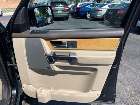 Used 2013 Land Rover LR4 HSE image 26