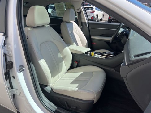 Used 2023 Hyundai Sonata Limited w/ Cargo Package image 24