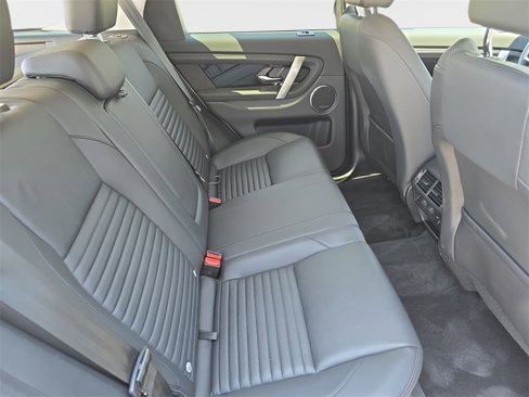Used 2024 Land Rover Discovery Sport S image 11