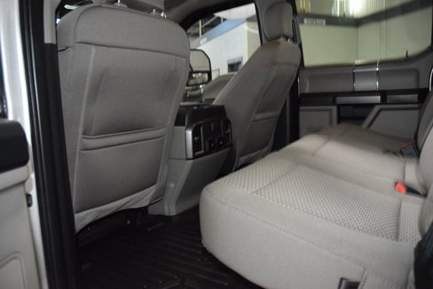 Used 2020 Ford F250 XLT w/ XLT Premium Package image 35