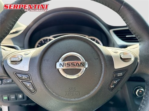 Used 2016 Nissan Sentra SV image 10