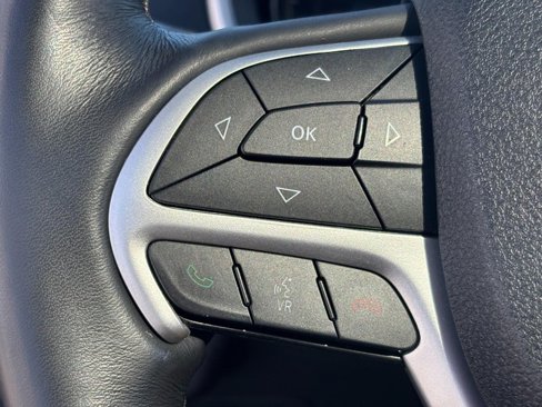 Used 2015 Jeep Cherokee Limited image 20