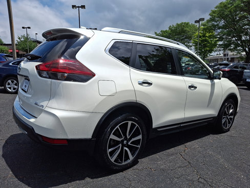 Used 2018 Nissan Rogue SL w/ Premium Package image 6