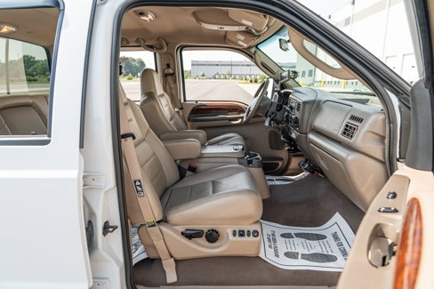 Used 2003 Ford F350 Lariat image 33