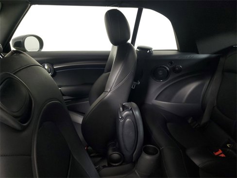 Used 2022 MINI Cooper S image 11