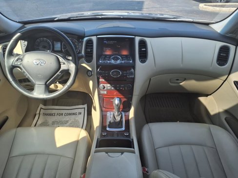 Used 2017 INFINITI QX50 AWD image 9