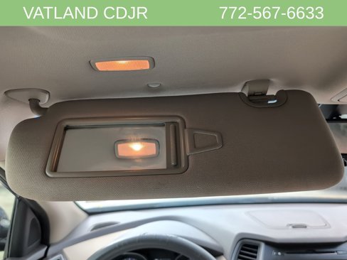 Used 2017 Hyundai Santa Fe SE image 31