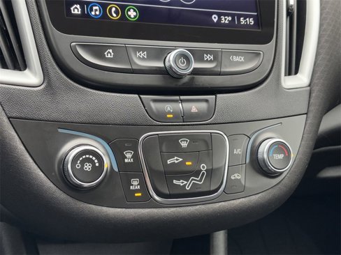 Used 2021 Chevrolet Malibu LS image 29