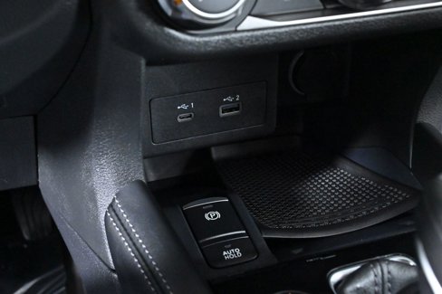 Certified 2024 Nissan Kicks SV image 19