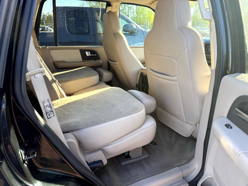 Used 2004 Ford Expedition Eddie Bauer image 20