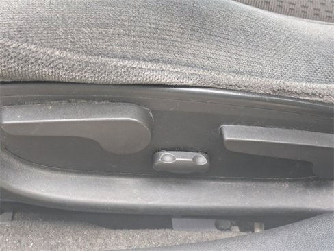 Used 2010 Chevrolet Impala LT image 18