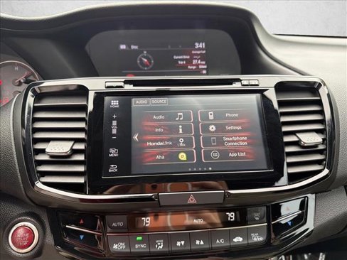 Used 2017 Honda Accord EX-L image 20