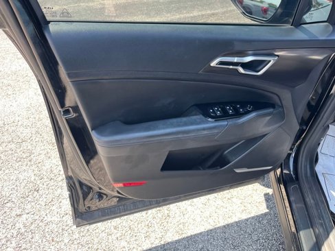 Used 2024 Kia Sportage EX image 17