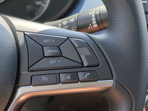 New 2025 Nissan Versa SV image 20