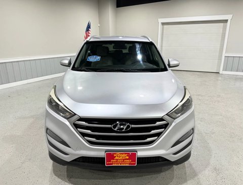 Used 2018 Hyundai Tucson SEL w/ Cargo Package image 3