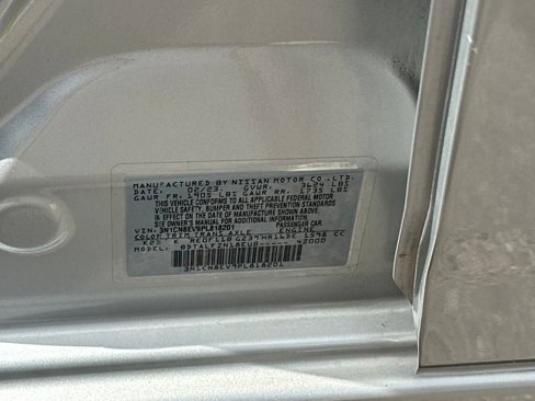 Used 2023 Nissan Versa SV image 22