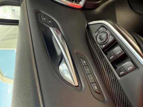 Used 2019 Cadillac XT4 Sport image 18