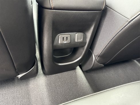 Used 2022 GMC Canyon AT4 w/ Driver Alert Package image 11