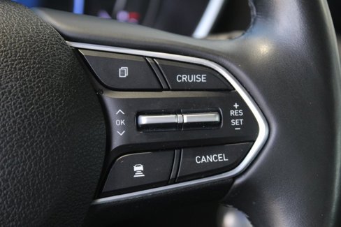 Used 2020 Hyundai Santa Fe Limited image 32