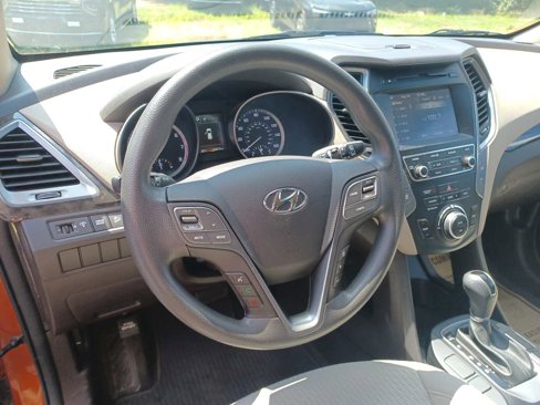 Used 2017 Hyundai Santa Fe Sport image 9