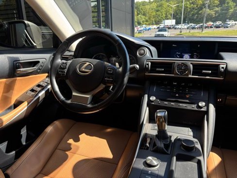 Used 2018 Lexus IS 300 AWD w/ Comfort Package image 40