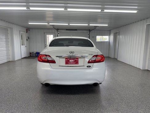 Used 2011 INFINITI M56 x w/ Deluxe Touring Pkg image 6